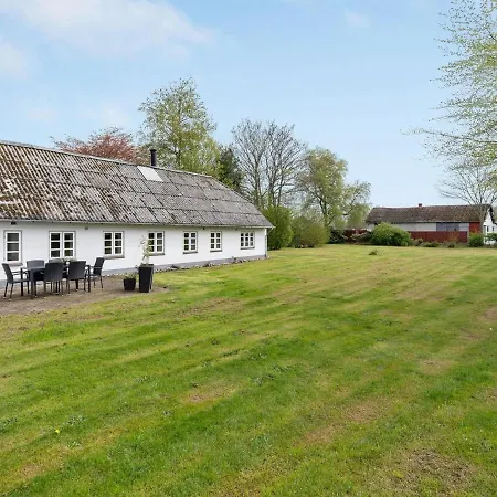 Filippus - 30km From The Sea In Western Jutland By Interhome *